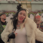 CHIKA DI ESTRENA «CIELITO LINDO»